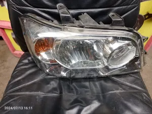 Toyota Klugger Headlight Non Zenon