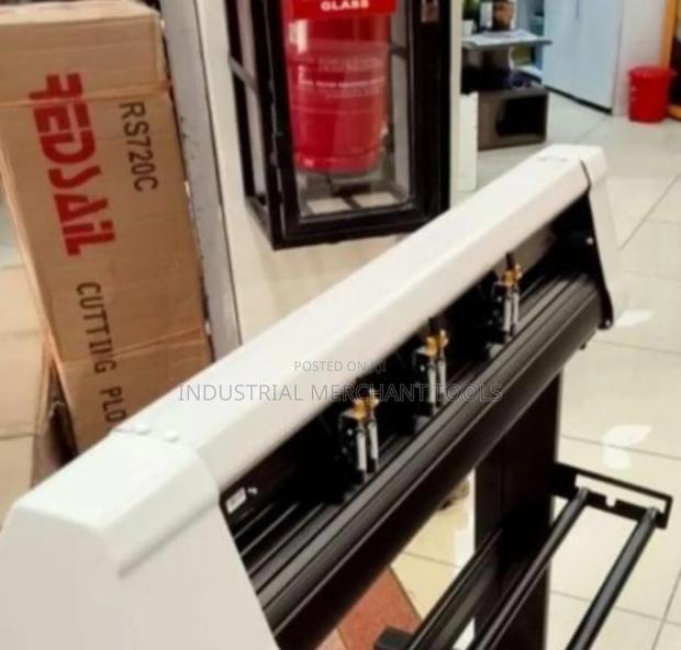 Guaranteed 2feet Vinyl Cutting Plotter Machine - main view