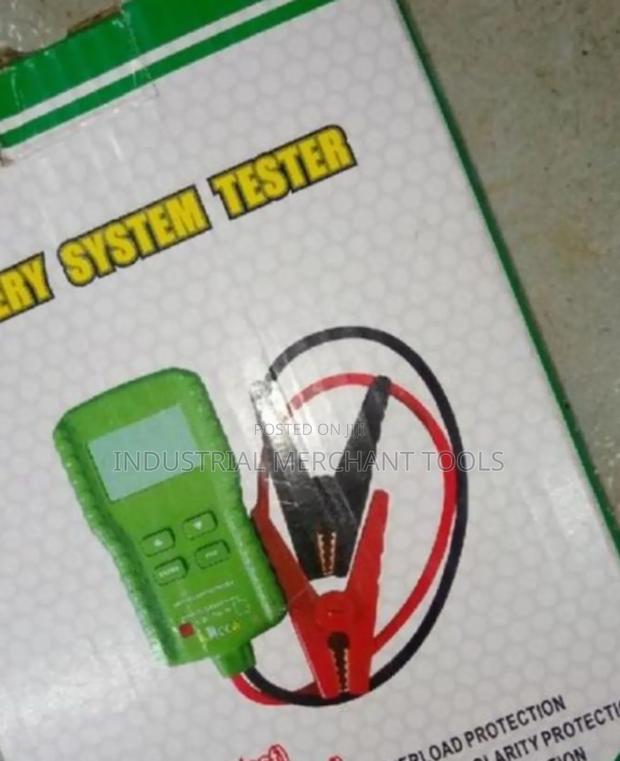 Cheap Digital Battery Tester - main view