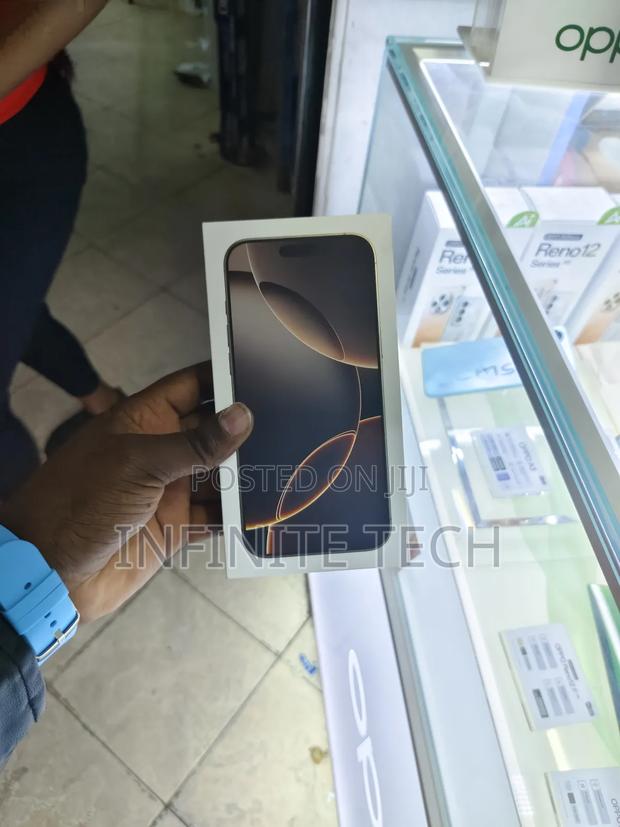 New Apple iPhone 16 Pro Max 256 GB Black - thumbnail 3