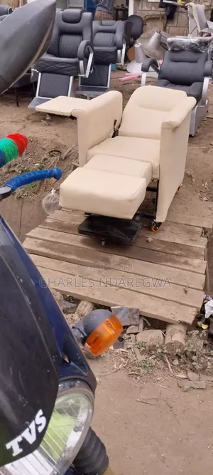 Classic Barber Chair