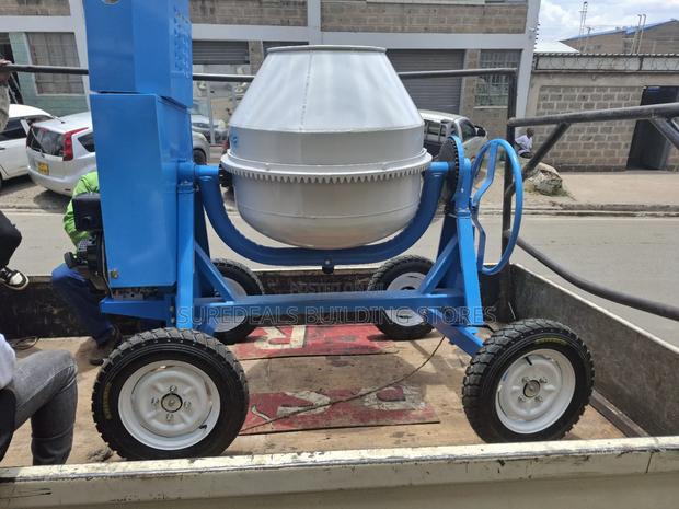 Aico Japan Concrete Mixer 400ltrs With Diesel Engine.
