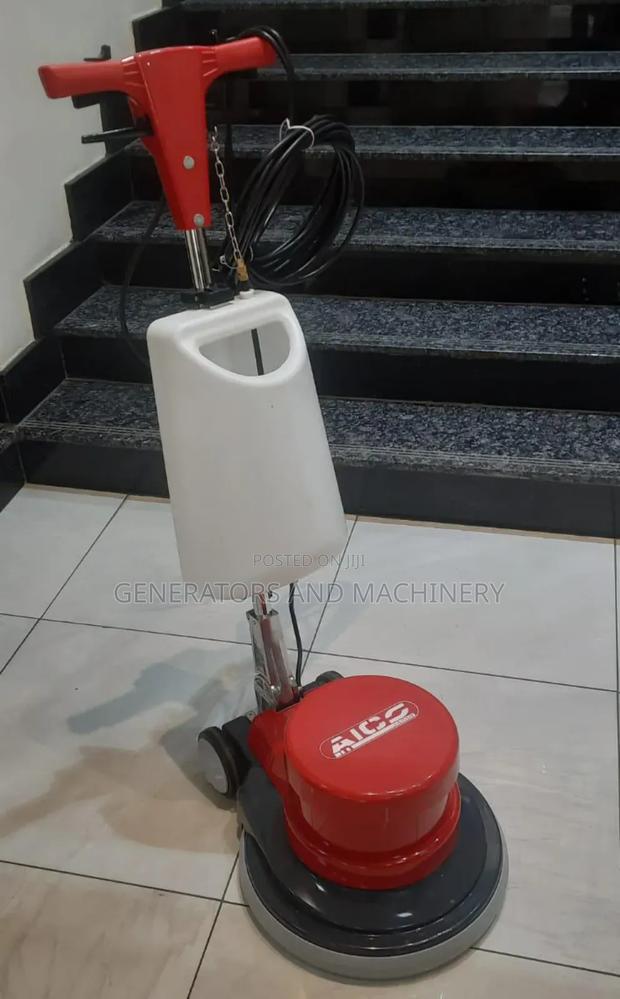 Floor Scrubber Machine - main view