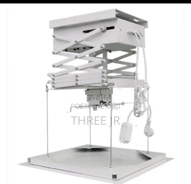 Projector Lift Available for Sale on Some Discounts