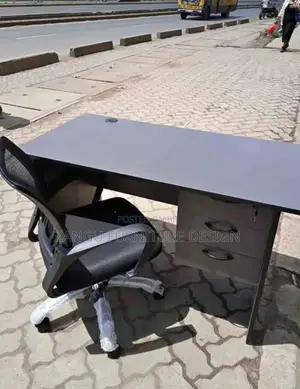 Ideal Mesh Chair/Desk