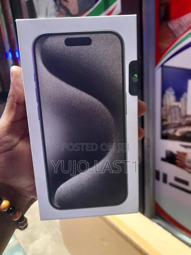 New Apple iPhone 15 Pro Max 512 GB Blue - main view