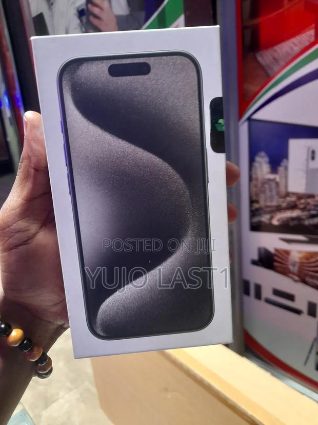 New Apple iPhone 15 Pro Max 512 GB Blue - thumbnail 3