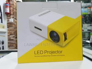 High Resolution Led Mini Projector - thumbnail 2