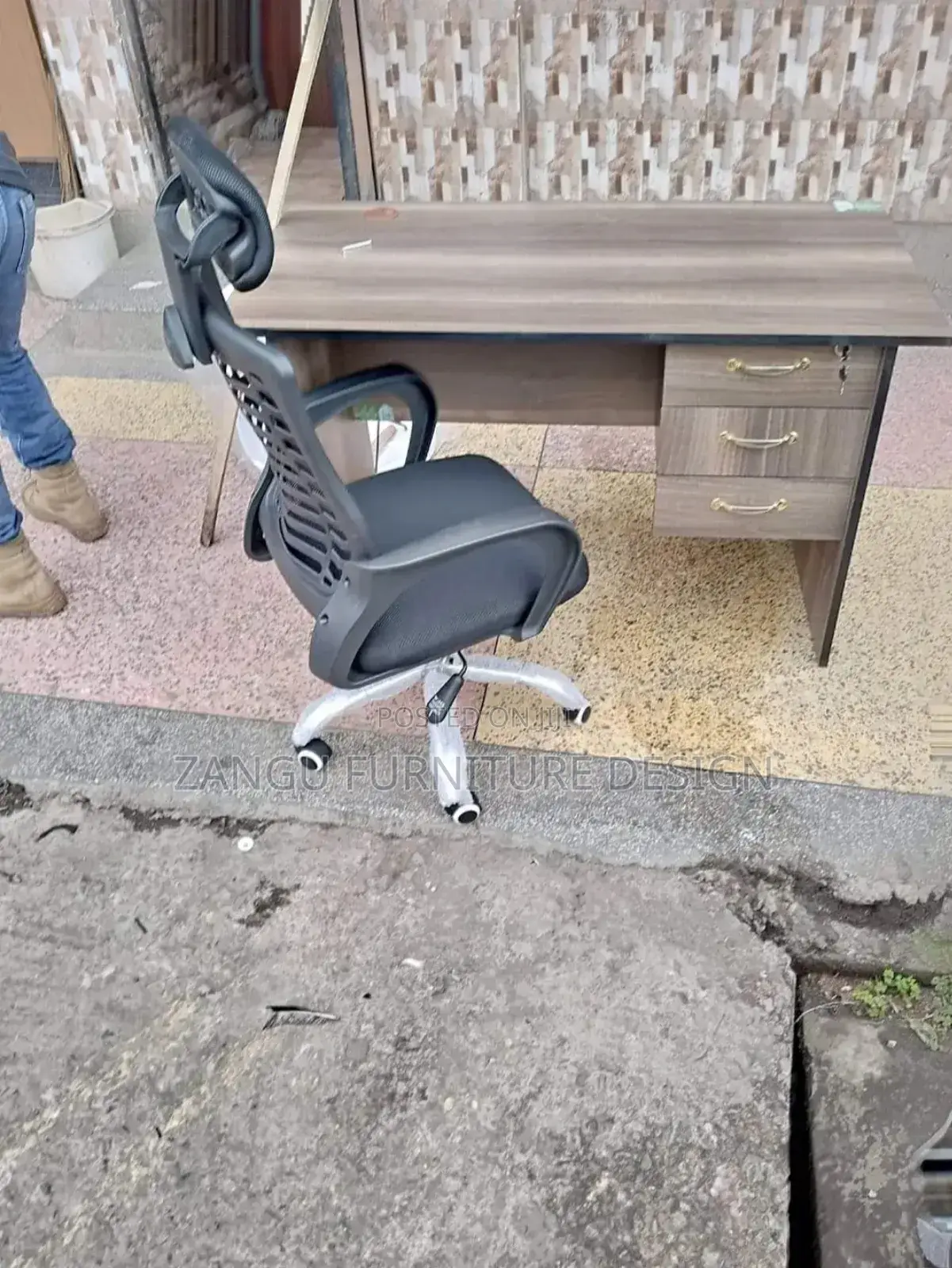 Study Desk and Chair Headrest Chair