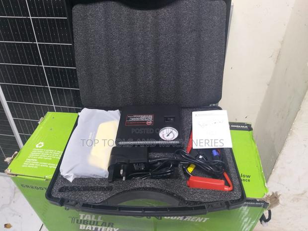 Emergency Car Jump Starter Kit and Air Compressor - thumbnail 2