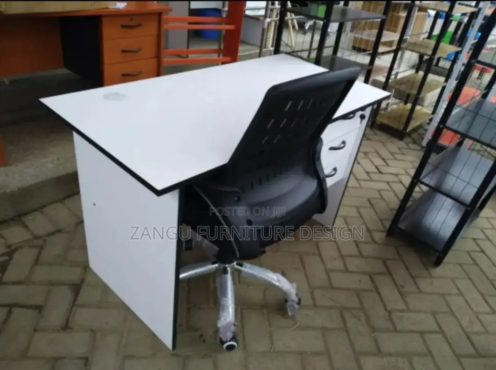 Strong Chair and Desk