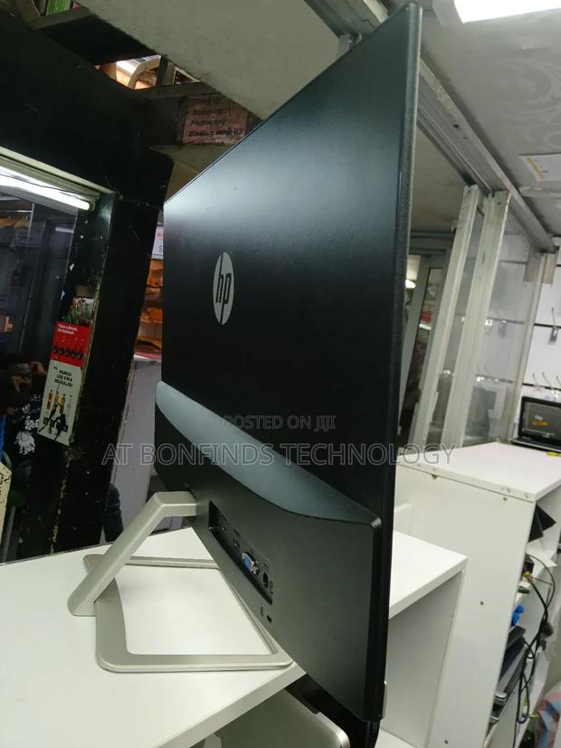 HP 27es Monitors - thumbnail 3