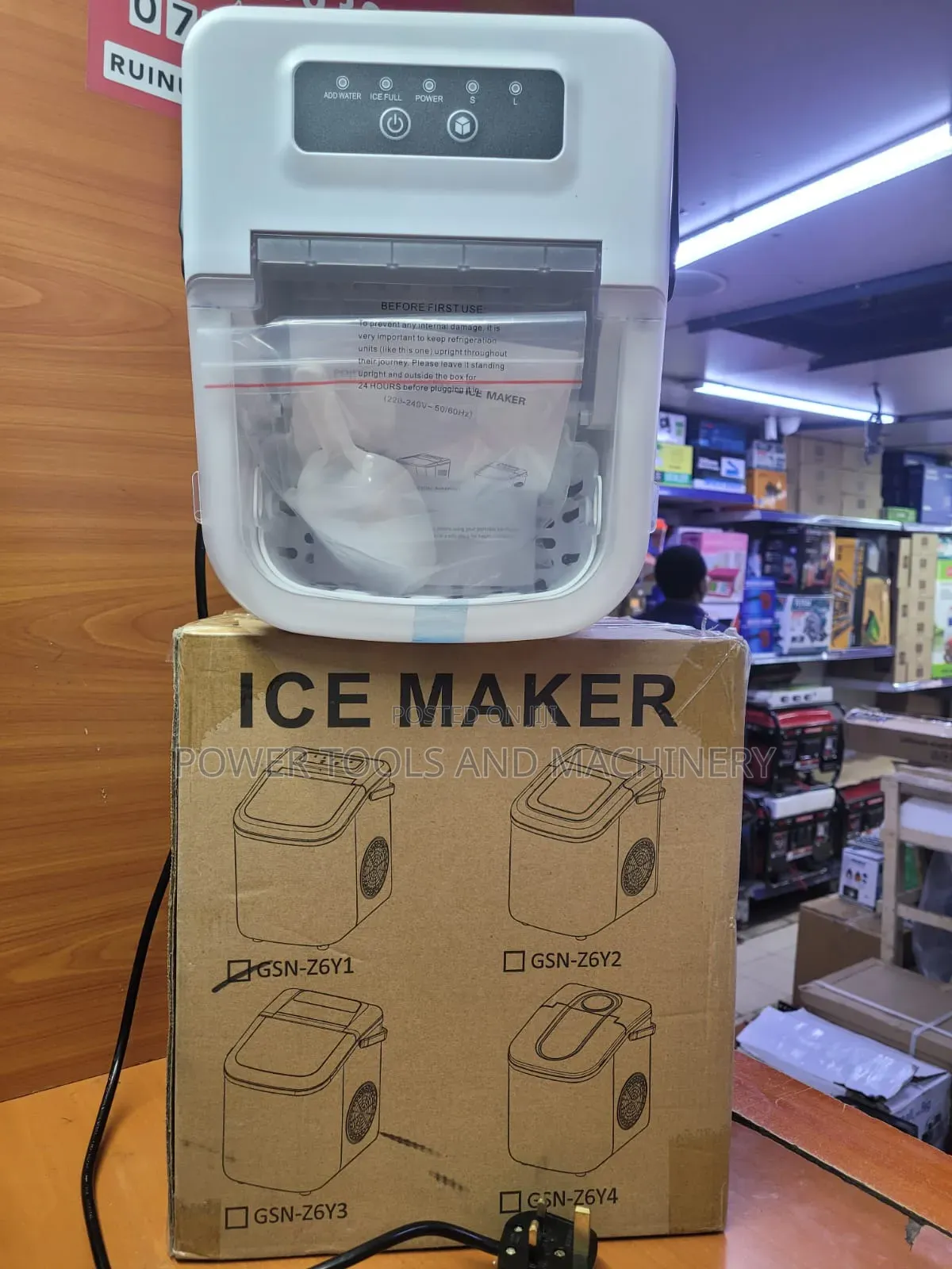 Ice Cube Maker Machine
