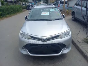 Toyota Corolla Fielder 2017 Silver