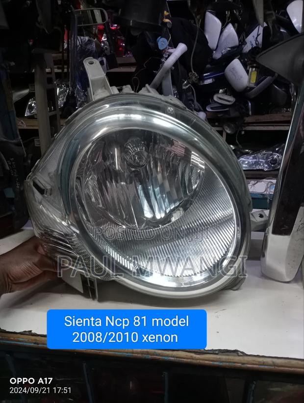 Head Light Sienta Ncp81 Model 2008/2010 Xenon - thumbnail 2