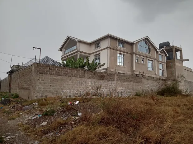 5bdrm Maisonette in Utumishi Sacco, Kitengela for sale