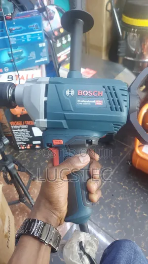 Bosch 850W Industrial Drill