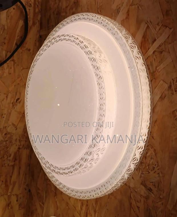 Three Colour Full Moon - main view