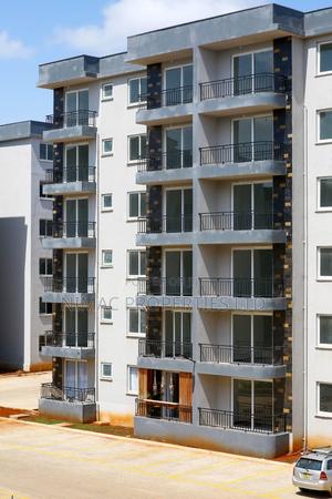 3bdrm Apartment in Gateway Mall Area for sale - main view