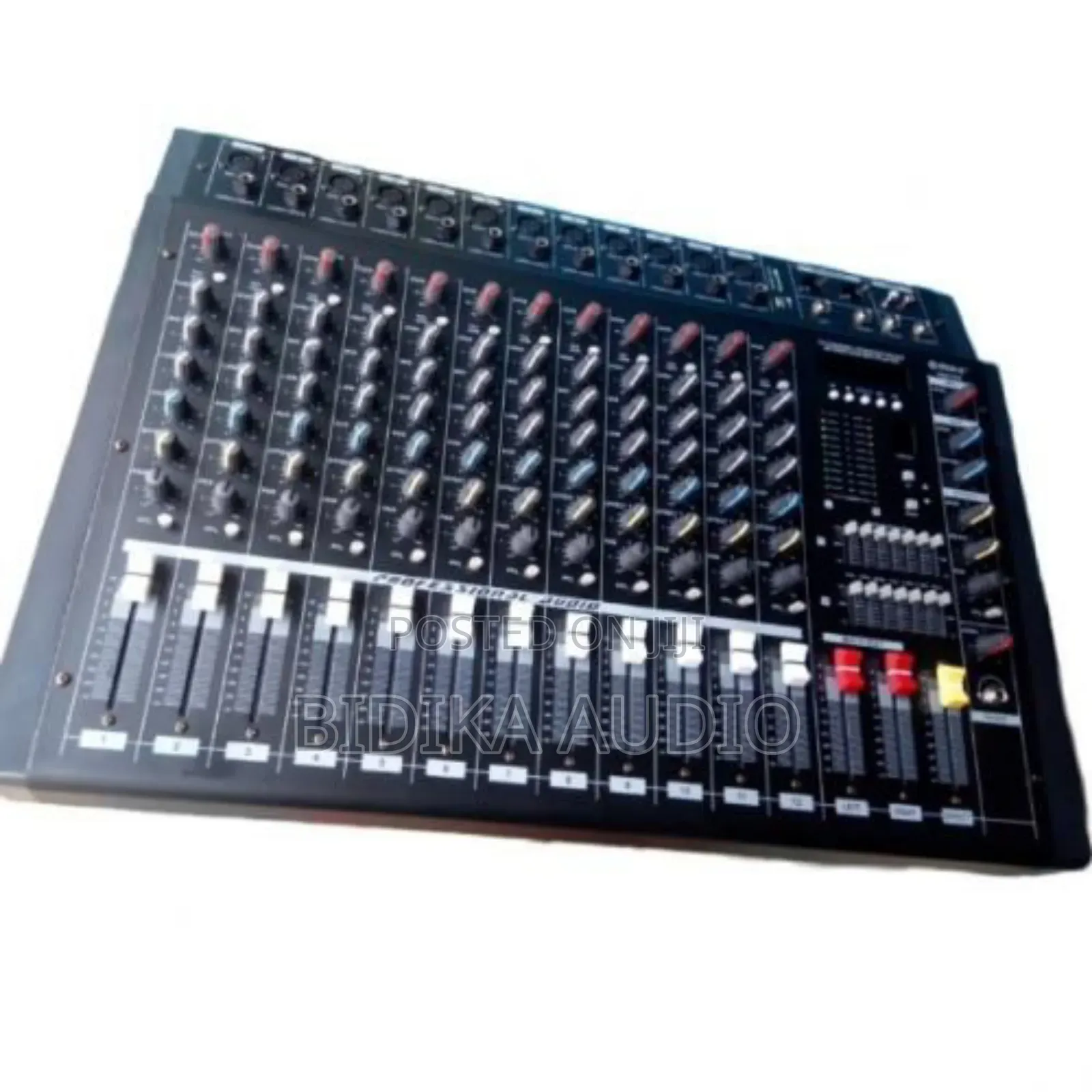 Max Audio Powered Mixer