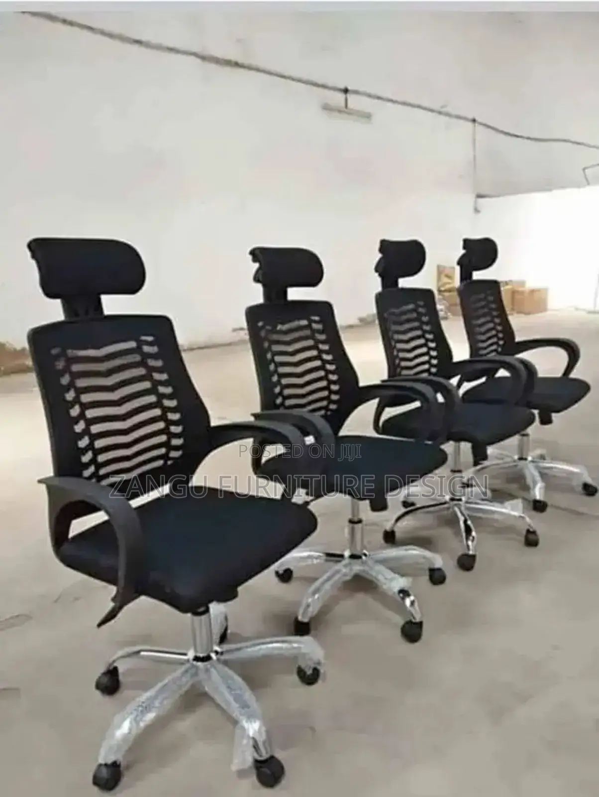 Exemplary Office Desk