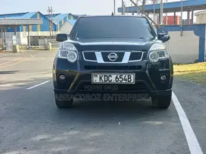 Nissan X-Trail 2.0 Petrol FWD 2014 Black