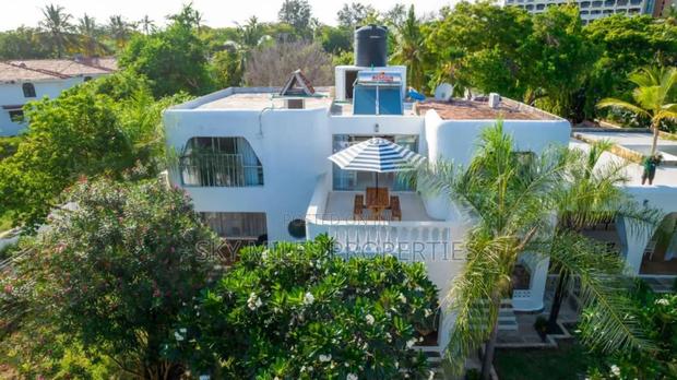5bdrm Villa in Diani Beach, Ukunda for sale - thumbnail 3