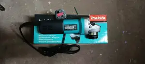 Makita Grinder 4 Inches