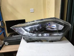 Headlight Honda Vezel 2015 Xenon