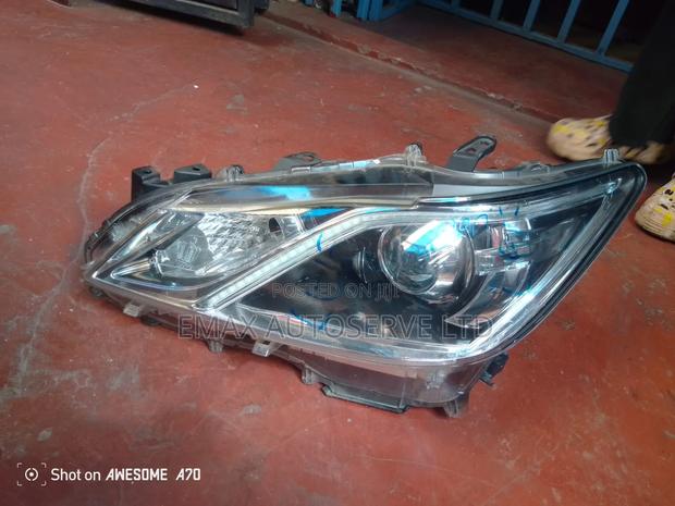 Headlight Crown 2015 Xenon