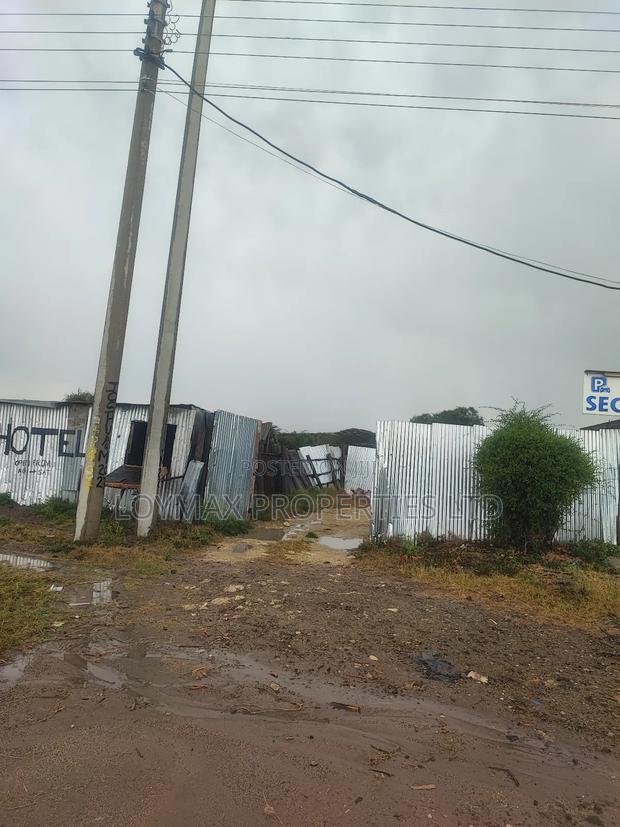 Commercial 50/100 Plot Touching Tarmac in Kitengela Kimalat - thumbnail 3