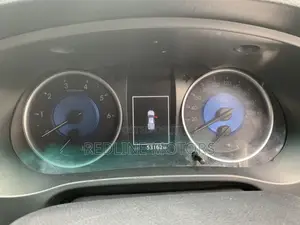 Toyota Hilux SR5 4x4 2016 Ivory