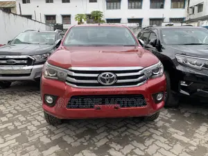 Toyota Hilux SR5 4x4 2016 Red