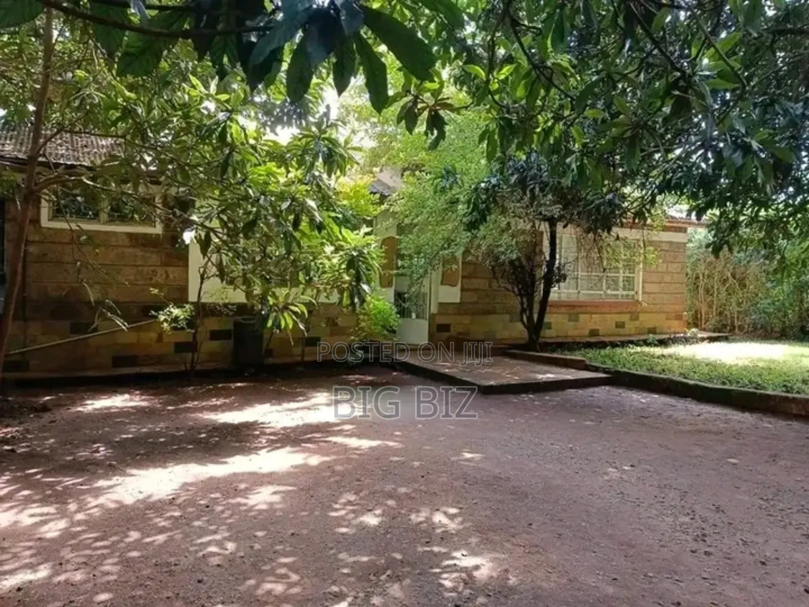 3bdrm Bungalow in 3/4 Bedroom, Karen for rent