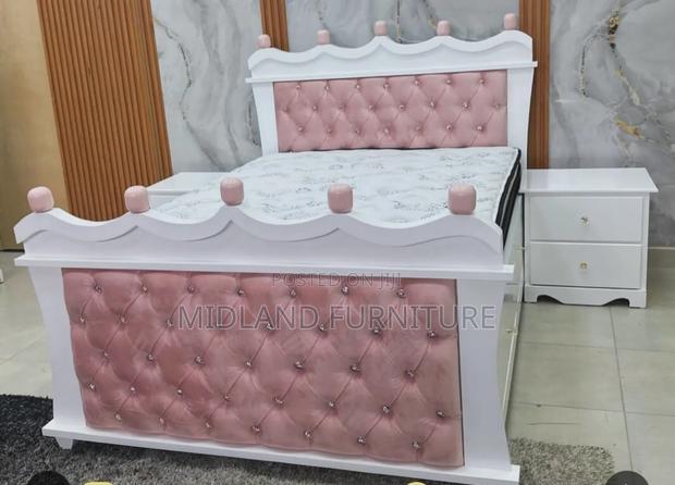 Toddler Beds With Buttons - thumbnail 2