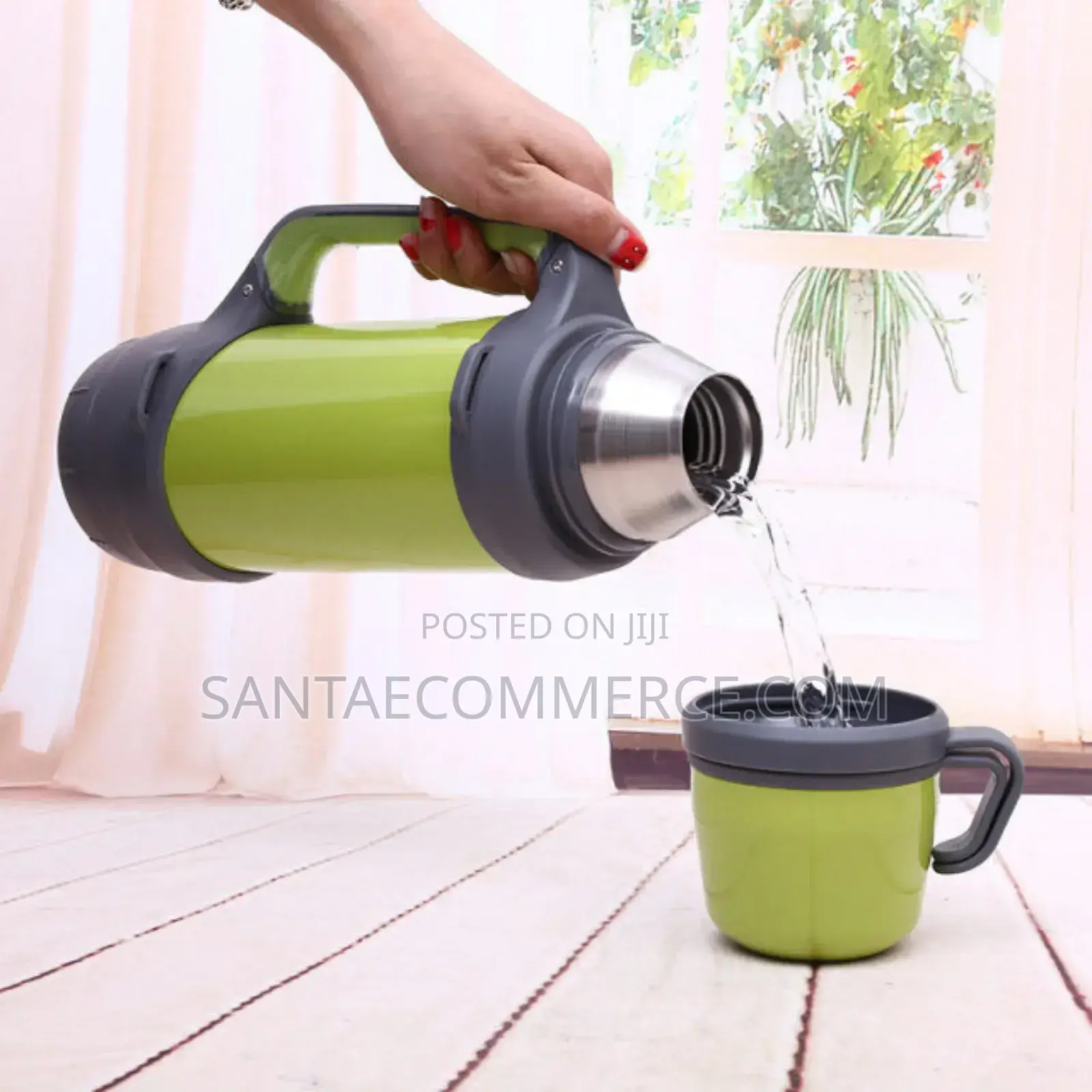 Vacuum Flask With 2 Mug Cups