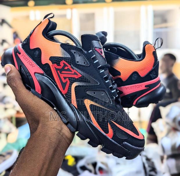 LV Runner Tactic Sneakers 39-45 - thumbnail 3