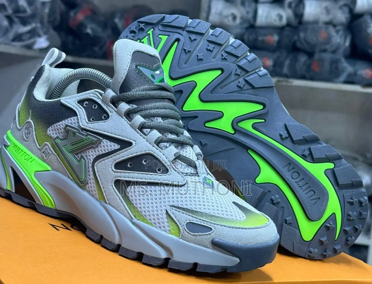 LV Runner Tactic Sneakers 39-45