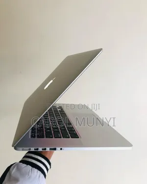 New Laptop Apple MacBook 2014 8GB Intel Core I5 HDD 256GB