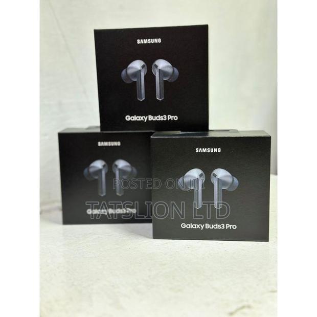 Samsung Galaxy Buds 3 Pro - main view