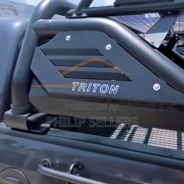 4x4 Sports Roll Bar Mounting Bracket - thumbnail 2