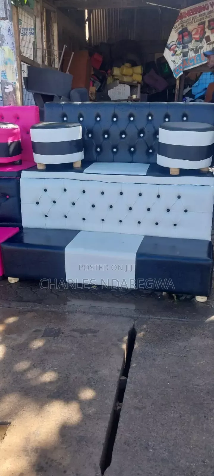 Pedicure Seat's