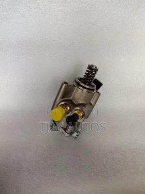 High Pressure Fuel Pump 06F127025M for Volkswagen Audi