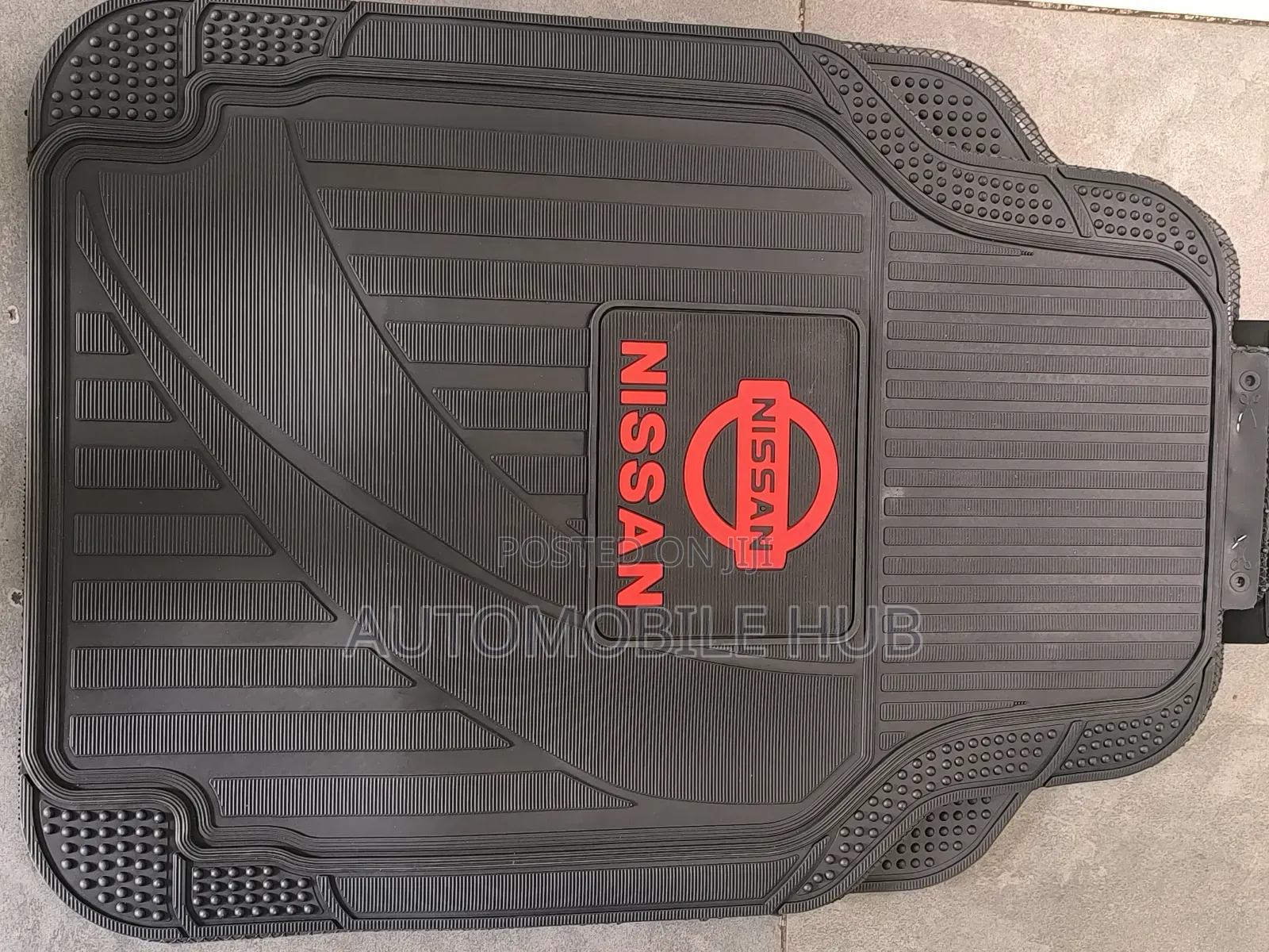 Antislip Nissan Floor Mats in Vehicles Parts