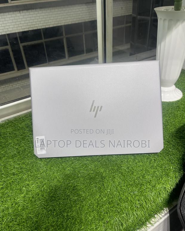 Laptop HP ZBook Studio 16GB Intel Core I7 SSD 512GB - thumbnail 3