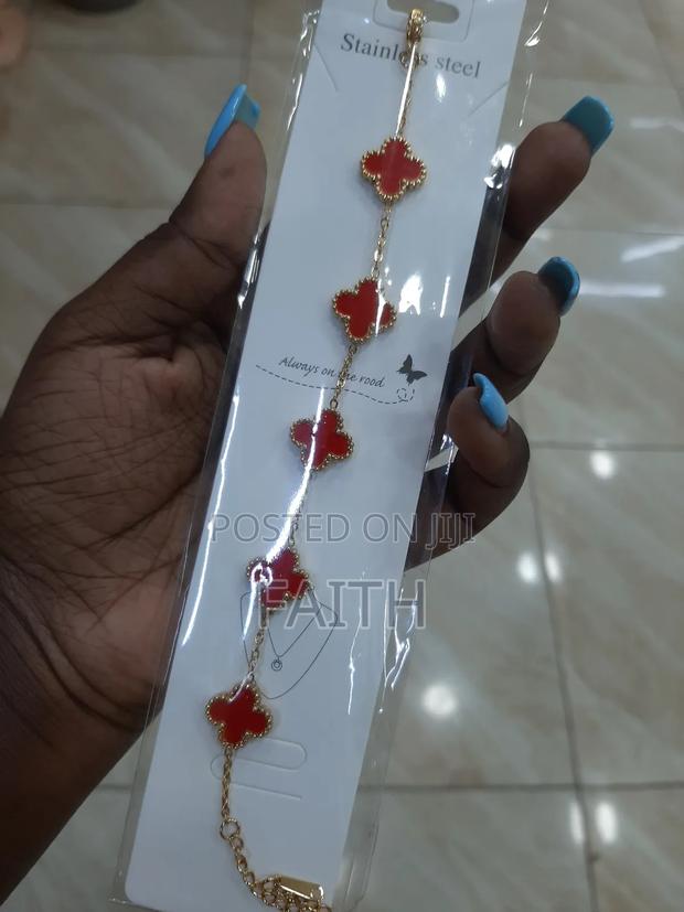 Van Cleef Bracelets - thumbnail 7