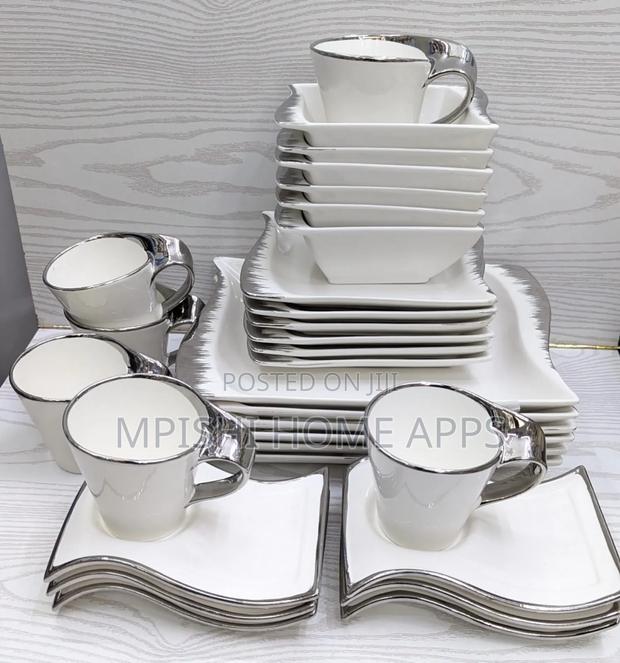 30pcs Wavy Ceramic White Dinner Set - thumbnail 3