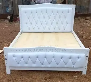 Mmountain Bed in White