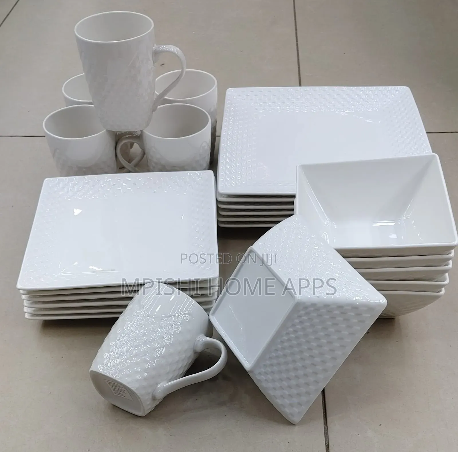 24pcs Checked Ceramic Dinner Set