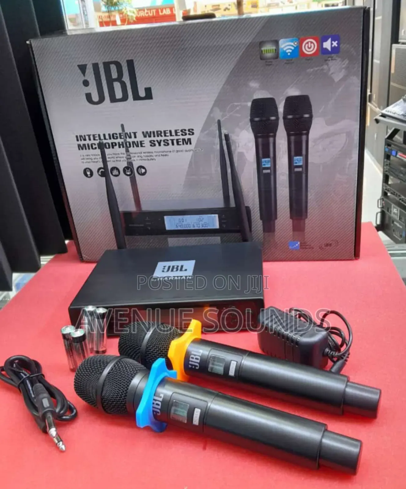 JBL Intelligent Wireless UHF Microphone